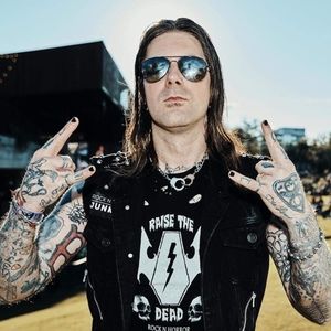 Meet your Posher, Jay